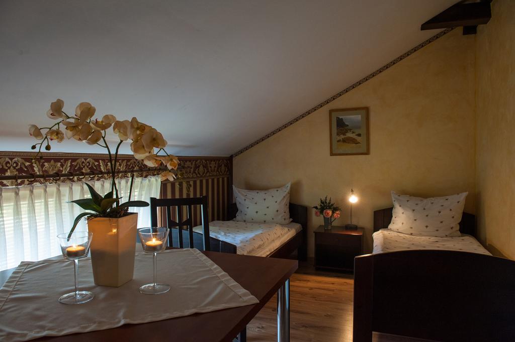 Villa Ambra กดัญสก์ ภายนอก รูปภาพ